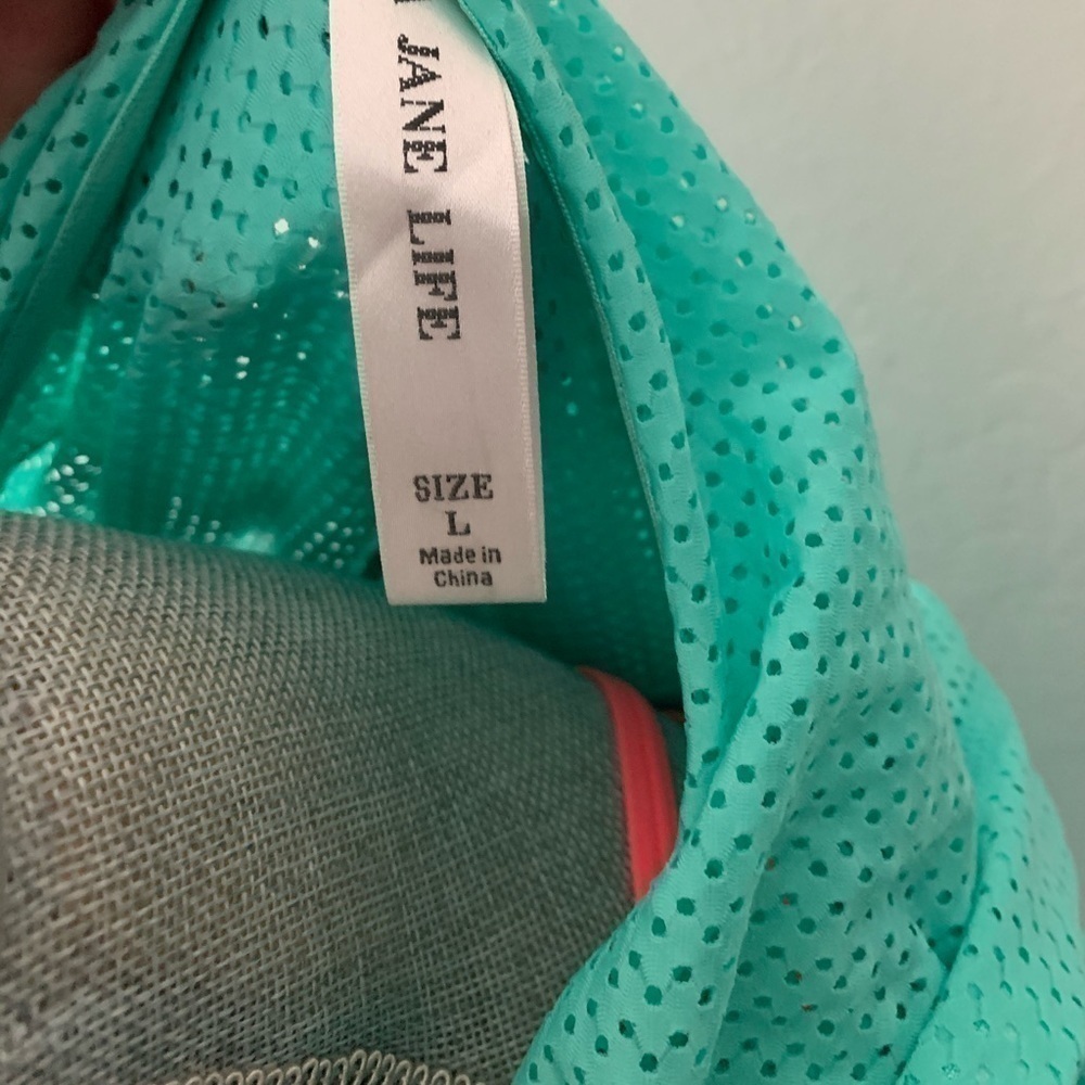 𝅺lorna Jane Mesh Hoodie - Picture 5 of 5